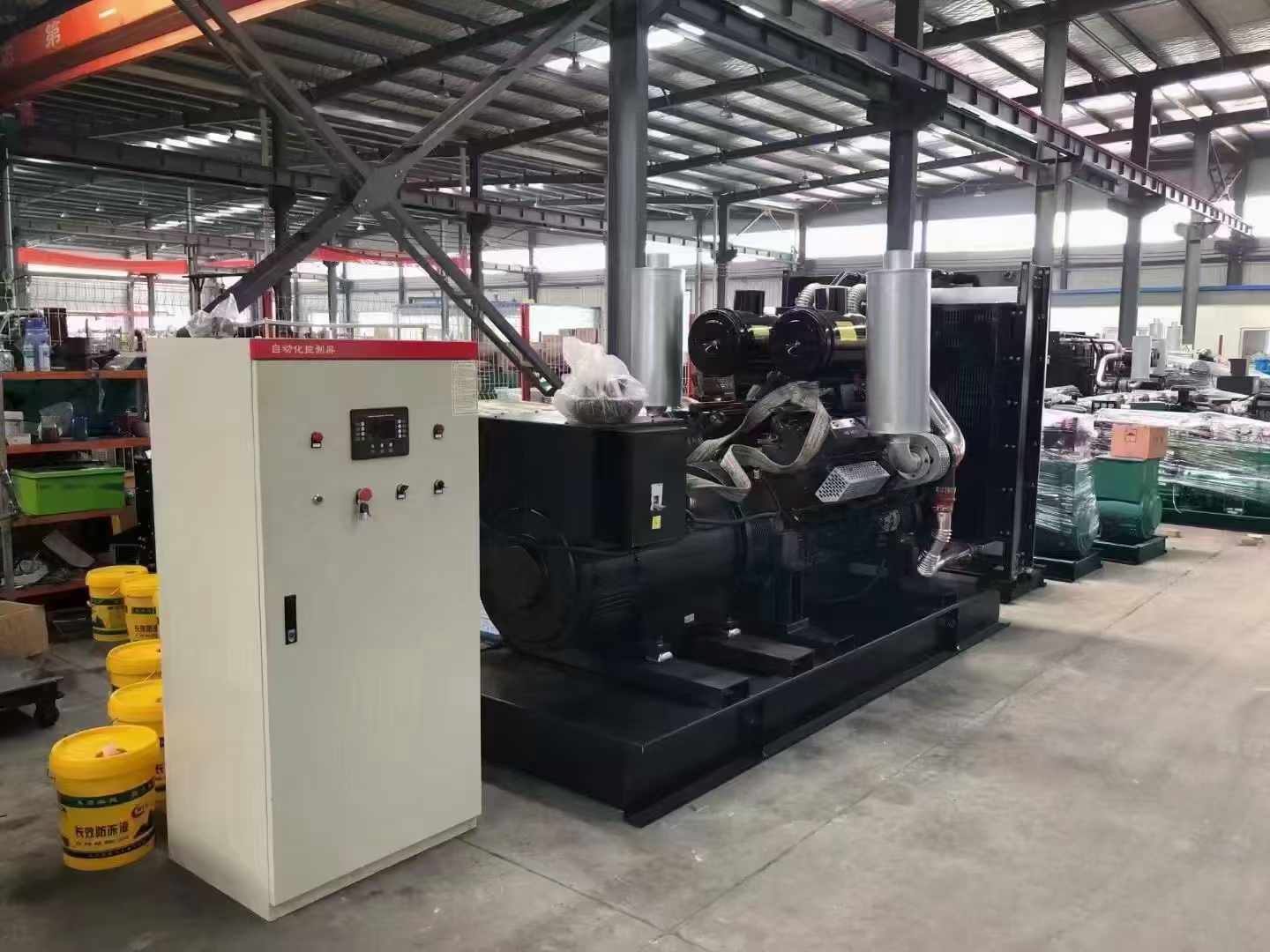 清河门发电机2000kVA 负载需要多大的电缆？
